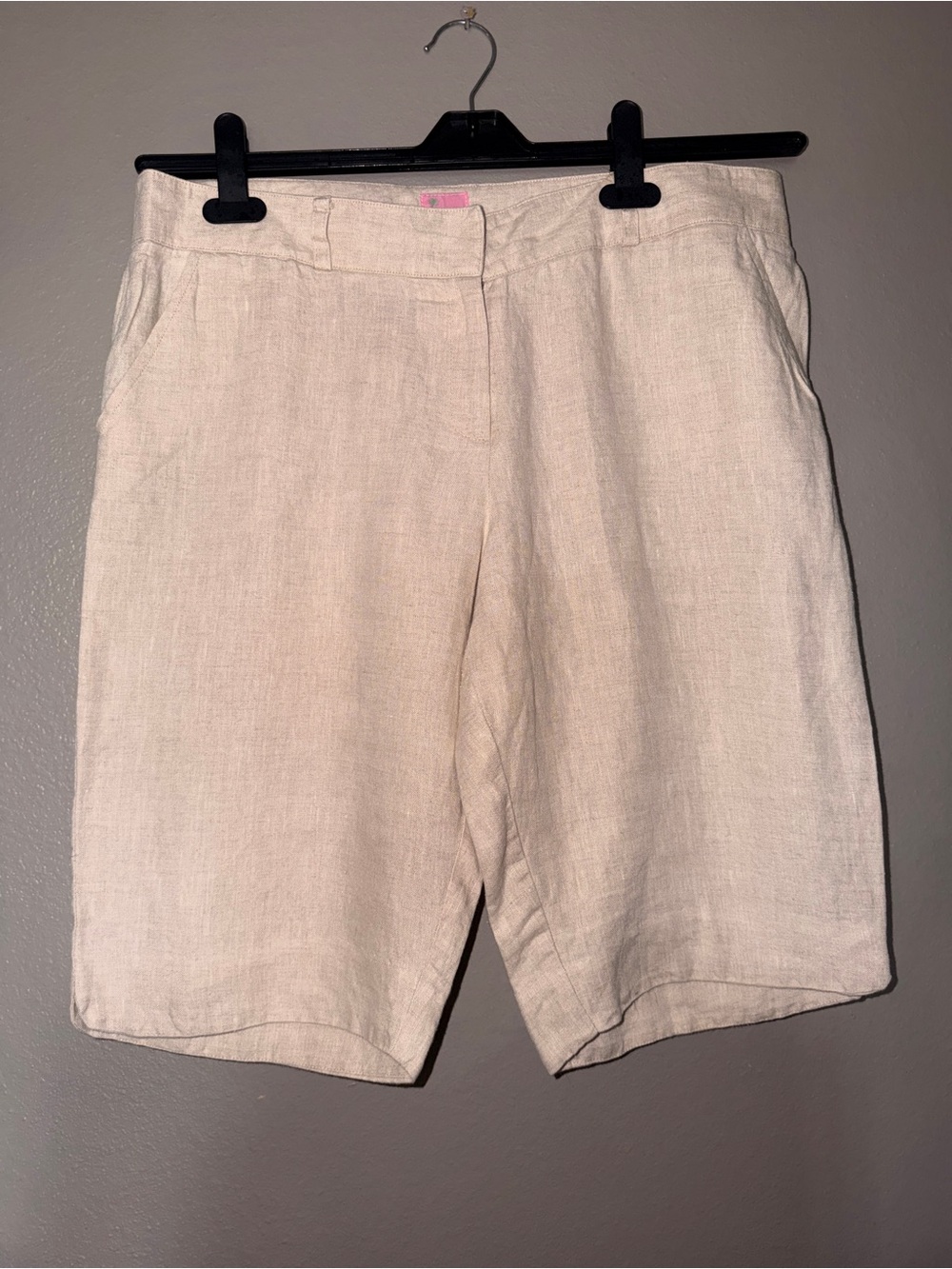 Molly B Light Cream Linen Bermuda Shorts